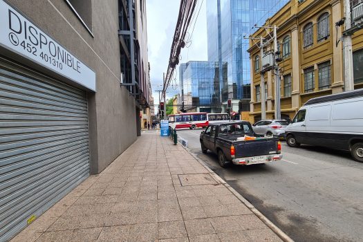 LOCAL COMERCIAL EDIFICIO TELAR (180m2)