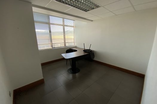 EN ARRIENDO ESPACIO DE OFICINAS EDIFICIO INVERSUR