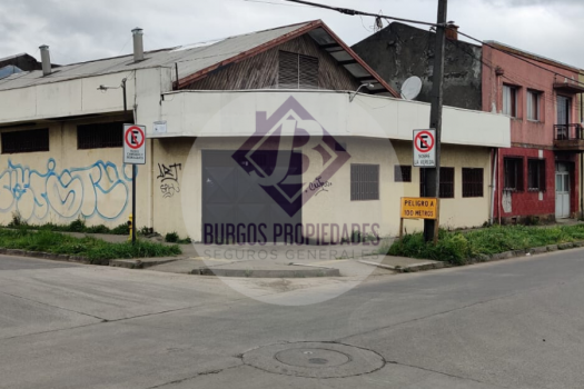 LOCAL COMERCIAL BASILIO URRUTIA