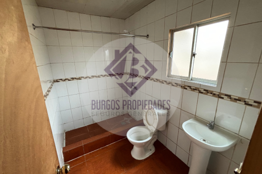 ARRIENDO CASA A PASOS DE AV. PEDRO DE VALDIVIA